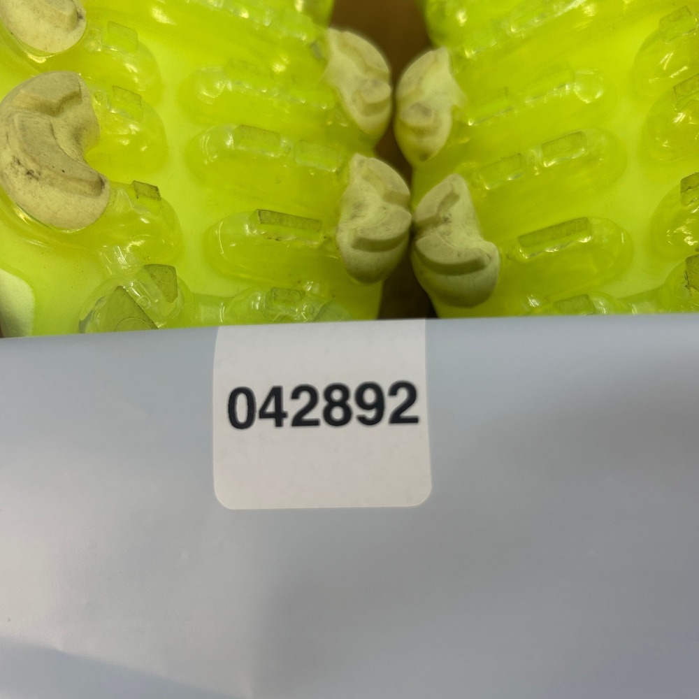 Nike Air VaporMax Plus Barely Volt Lime Ice DJ3023-700 Women Size 6 Running Shoe - Picture 8 of 8